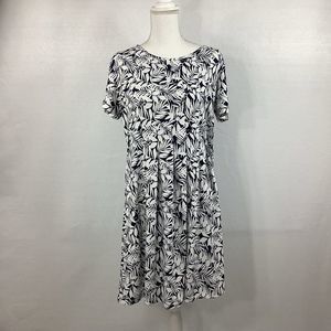 Kim Rogers Leaf Design Dress Size S